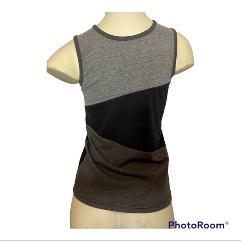 Boy’s Urban Pipeline Tank Top Size 10
